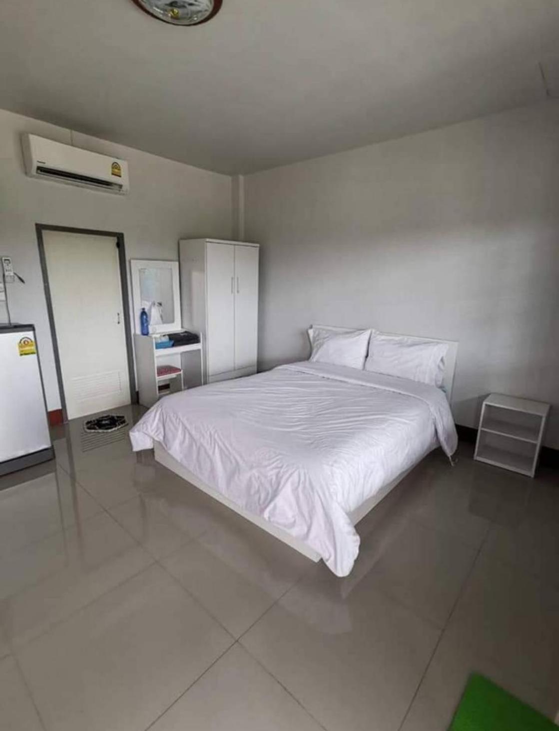 Apartamento estudio de 18 m² en Ban Luang, con 1 baño privado. Chom Thong Exterior foto