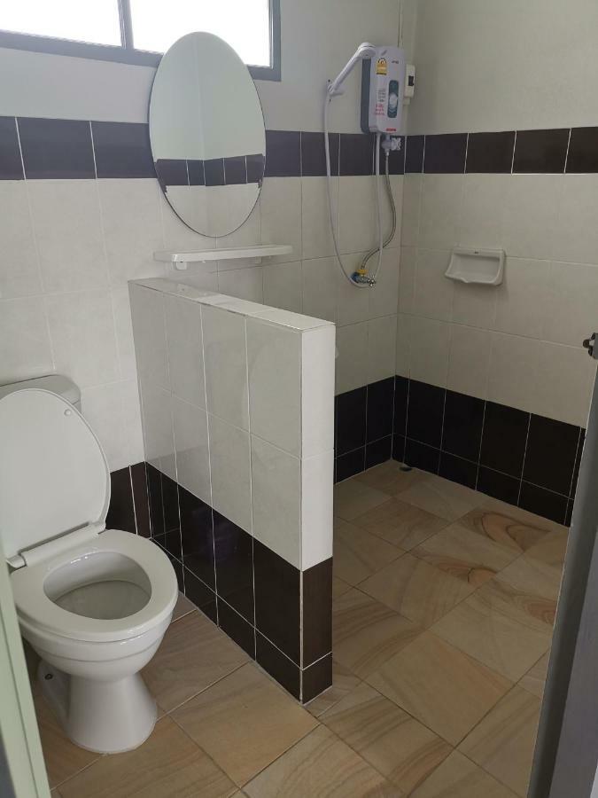 Apartamento estudio de 18 m² en Ban Luang, con 1 baño privado. Chom Thong Exterior foto